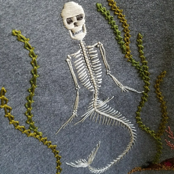 Hand embroidered original by yours truly - Picture 2 of 4